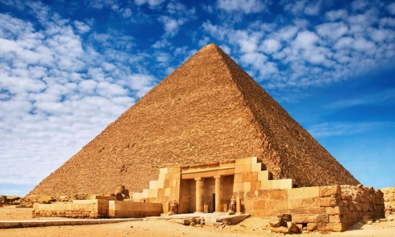 Beyond the Shifting Sands: dream about egyptian pyramid
