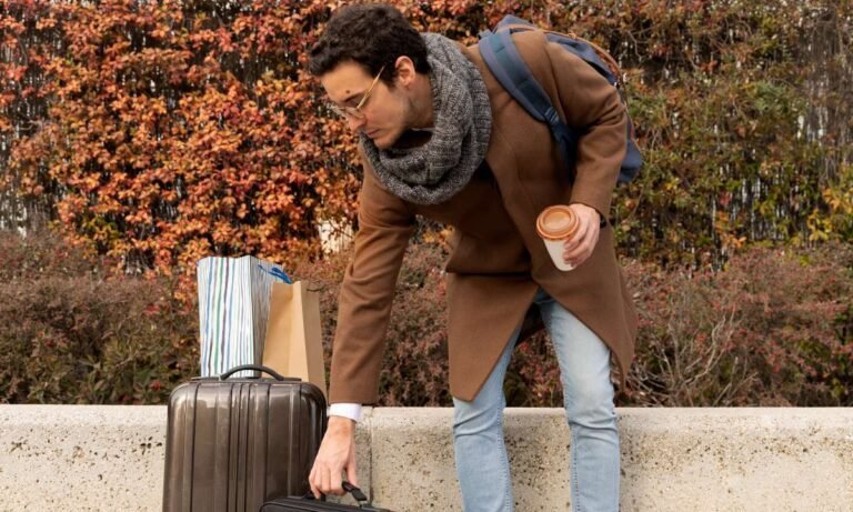 Understanding the Meaning of dream about gathering belongings