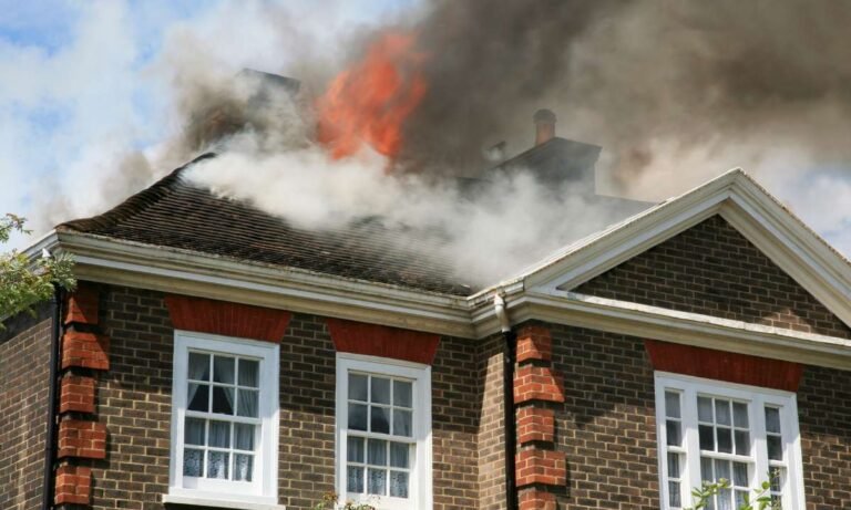 Dream About House On Fire: Unveiling The Flames In Your Dream